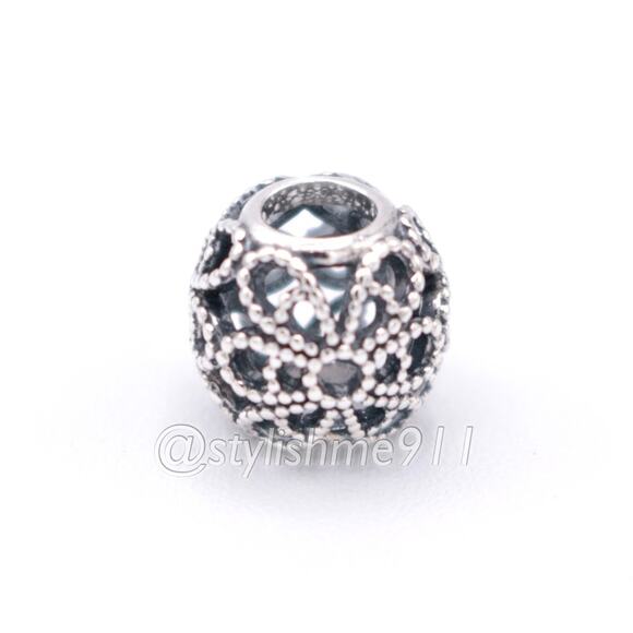 Authentic pandora Beaded Openwork Flower Charm - 791282 - Picture 7 of 9